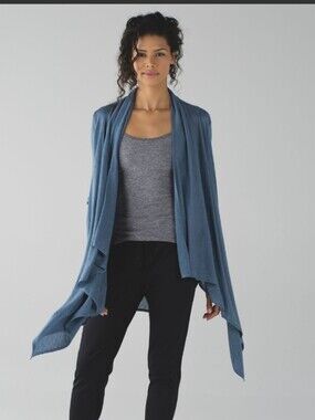 Lululemon Universal Wrap Heathered Blue Cardigan Size M/L